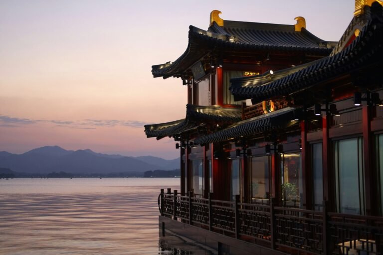 3-Day City Itinerary: From Things to Do to The Best Scenic Spots